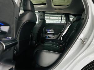 Mercedes-Benz GLA GLA200 Progressive - Image 6