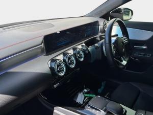 Mercedes-Benz CLA CLA200 Progressive - Image 16