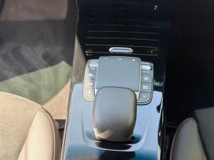 Mercedes-Benz CLA CLA200 Progressive - Image 18