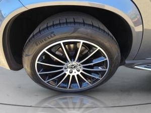 Mercedes-Benz GLE GLE400d 4Matic - Image 4