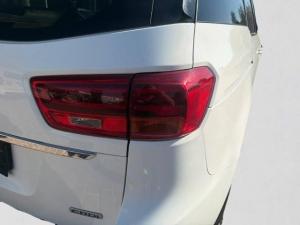 Kia Grand Sedona 2.2CRDi SXL - Image 19