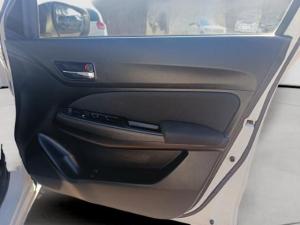 Suzuki Swift 1.2 GL auto - Image 12