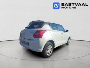 Suzuki Swift 1.2 GL auto - Image 8