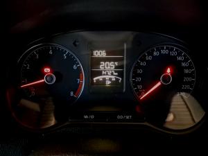 Volkswagen Polo Vivo hatch 1.4 Trendline - Image 9