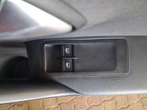 Volkswagen Polo Vivo hatch 1.4 Trendline - Image 17