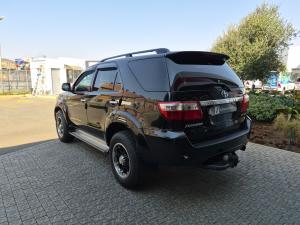 Toyota Fortuner 3.0D-4D auto - Image 20