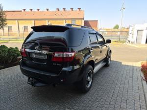 Toyota Fortuner 3.0D-4D auto - Image 2