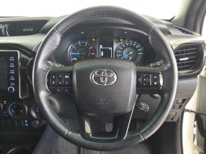 Toyota Hilux 2.8GD-6 Xtra cab 4x4 Legend auto - Image 8