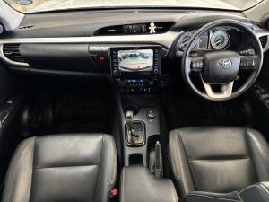 Toyota Hilux 2.8GD-6 48V double cab 4x4 Raider - Image 6