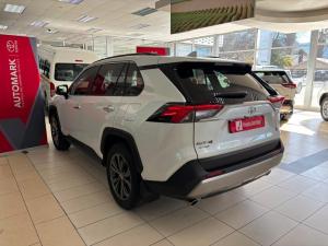 Toyota RAV4 2.5 Hybrid VX E-Four - Image 10