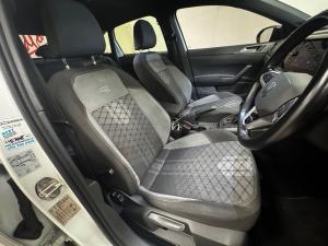 Volkswagen Taigo 1.0TSI R-Line - Image 15