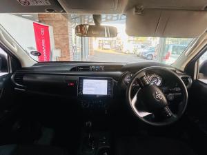 Toyota Hilux 2.4GD-6 double cab Raider auto - Image 6