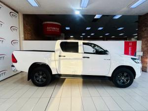 Toyota Hilux 2.4GD-6 double cab Raider auto - Image 3