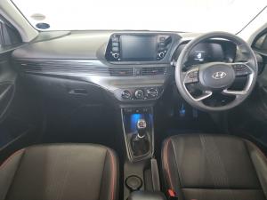 Hyundai i20 1.0T Fluid manual - Image 6