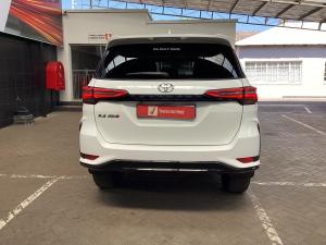 Toyota Fortuner 2.4GD-6 auto - Image 5