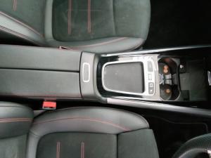 Mercedes-Benz GLA GLA200 Progressive - Image 12