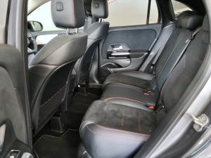 Mercedes-Benz GLA GLA200 Progressive - Image 17