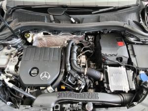 Mercedes-Benz GLA GLA200 Progressive - Image 22