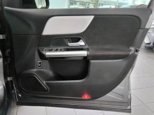 Mercedes-Benz GLA GLA200 Progressive - Image 26