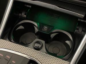 BMW 330i M Sport automatic - Image 11
