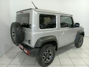 Suzuki Jimny 1.5 GLX AllGrip 3-door manual - Image 4