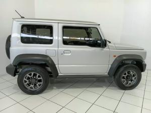 Suzuki Jimny 1.5 GLX AllGrip 3-door manual - Image 6