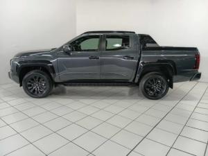 Mitsubishi Triton 2.4DI-D Bi-Turbo double cab 4x4 - Image 3