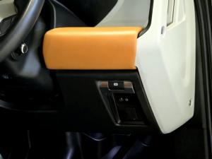Land Rover Defender 110 D240 X-Dynamic HSE - Image 16