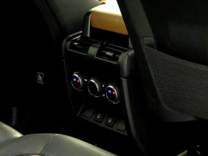 Land Rover Defender 110 D240 X-Dynamic HSE - Image 21