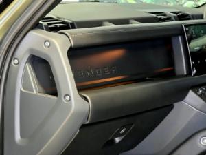 Land Rover Defender 110 D300 X-Dynamic HSE - Image 31
