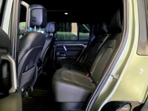 Land Rover Defender 110 D300 X-Dynamic HSE - Image 34