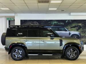 Land Rover Defender 110 D300 X-Dynamic HSE - Image 8