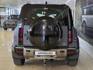 Land Rover Defender 110 D300 X-Dynamic SE - Image 5