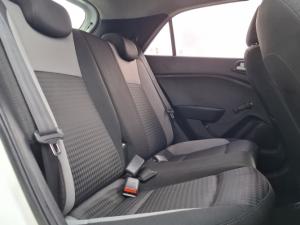 Hyundai i20 1.2 Motion - Image 10