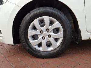 Hyundai i20 1.2 Motion - Image 12