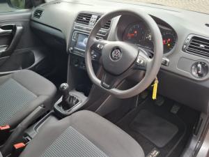 Volkswagen Polo Vivo hatch 1.4 Comfortline - Image 8