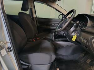 Suzuki Ertiga 1.5 GA - Image 8