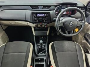 Renault Triber 1.0 Expression - Image 16