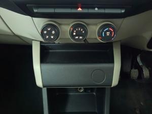 Renault Triber 1.0 Expression - Image 17
