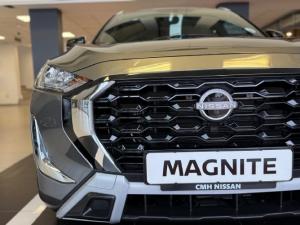 Nissan Magnite 1.0 Visia manual - Image 10