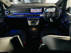 Mercedes-Benz V-Class V300d Exclusive - Image 3