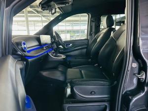Mercedes-Benz V-Class V300d Exclusive - Image 5