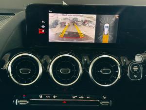 Mercedes-Benz GLA GLA200 - Image 8