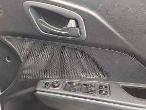 Mahindra XUV 3XO 1.2T MX2 auto - Image 24
