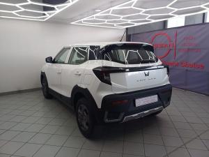 Mahindra XUV 3XO 1.2T MX2 auto - Image 6