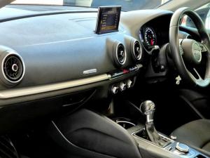 Audi A3 Sportback 30TFSI S line - Image 10