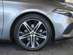 Mercedes-Benz A-Class A200 hatch Progressive - Image 10