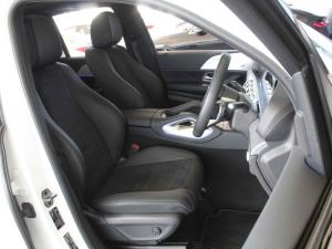 Mercedes-Benz GLE GLE300d 4Matic - Image 11