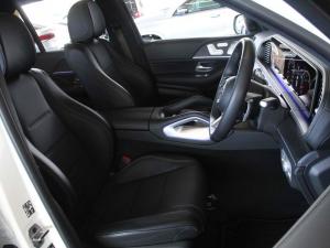 Mercedes-Benz GLE GLE450d 4Matic Avantgarde - Image 14