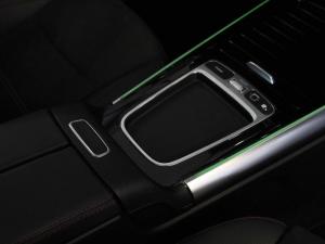 Mercedes-Benz GLA GLA200 Progressive - Image 19